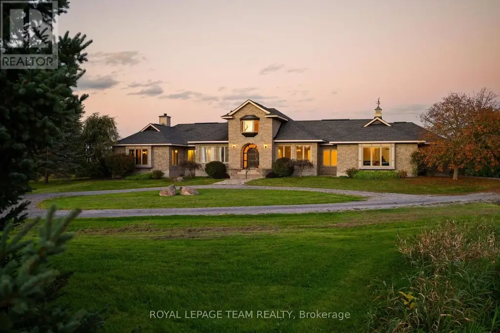285 Pinhey Point Road, Ottawa