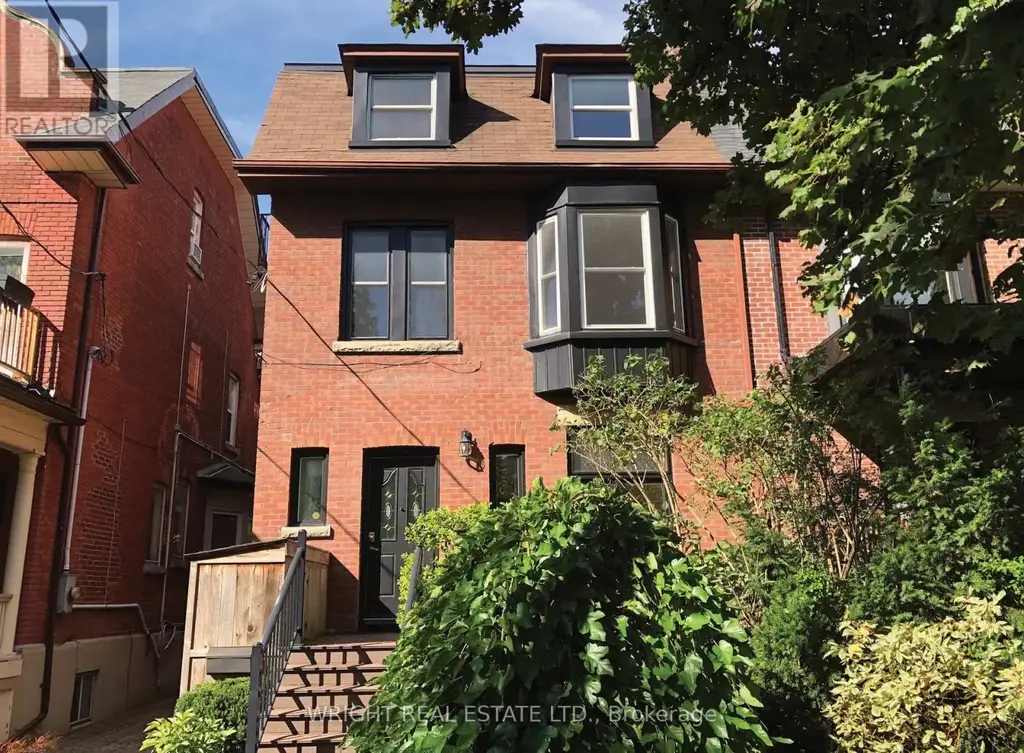 112 Albany Avenue, Toronto (Annex)
