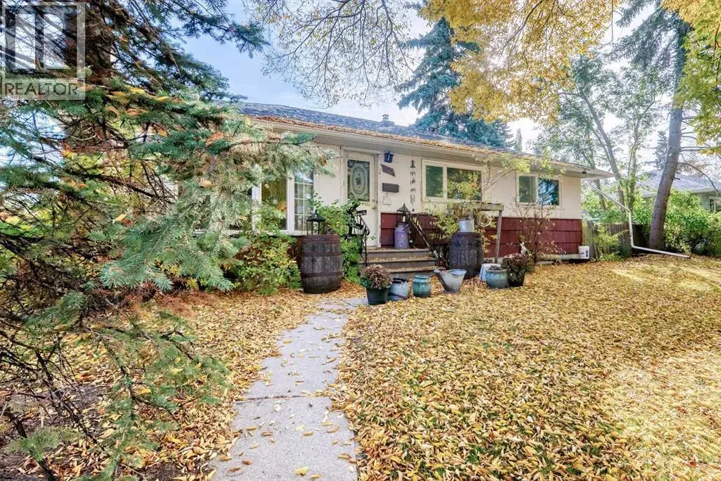 1936 45 Street Sw, Calgary