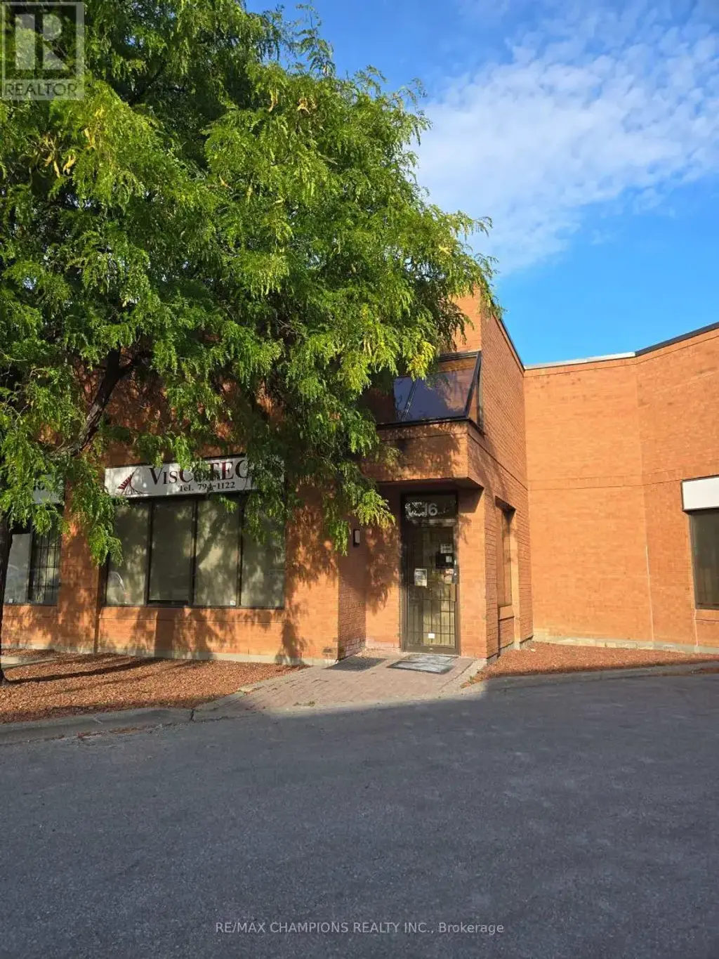 16 - 3 Brewster Road, Brampton (Bram East)