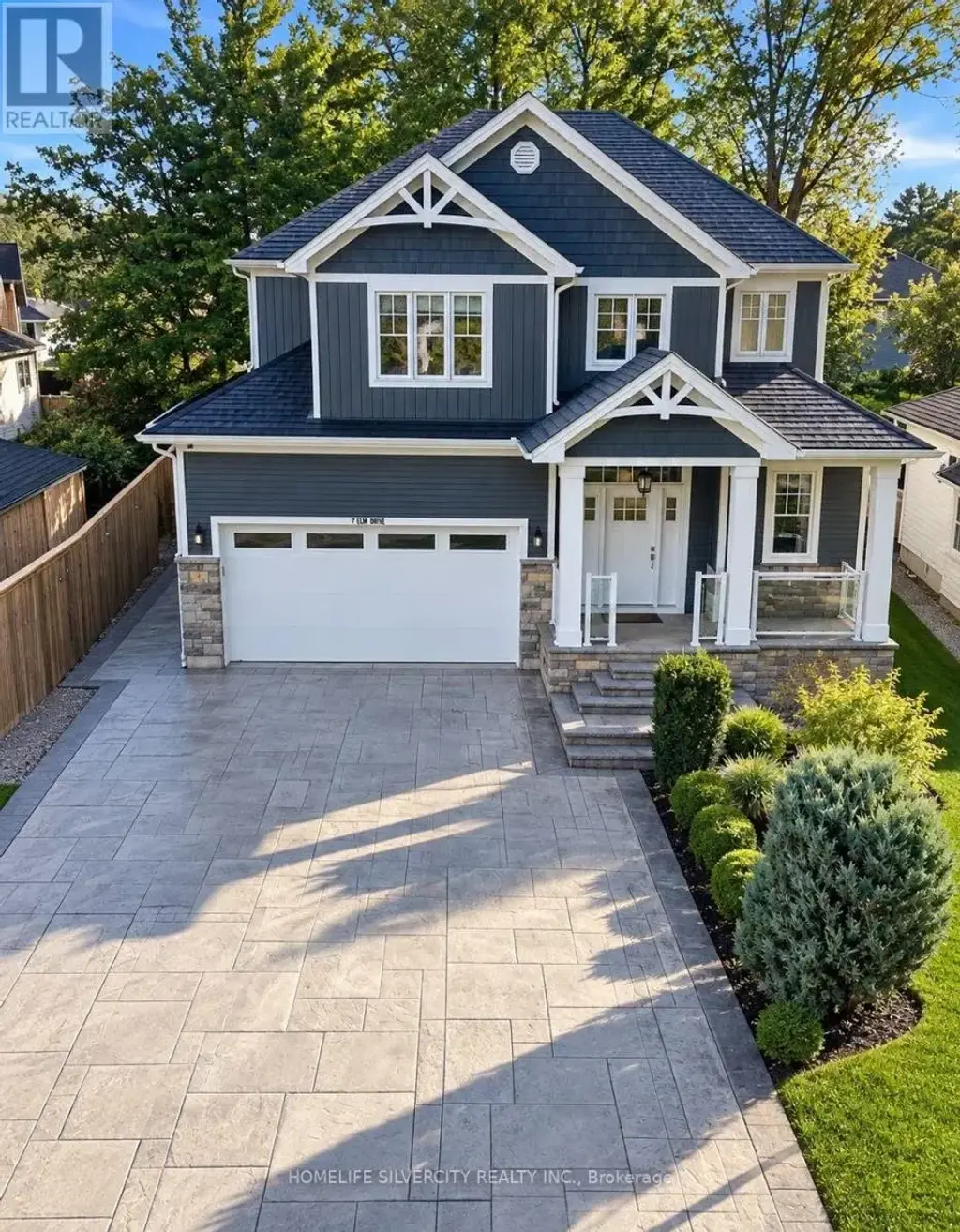 7 Elm Drive, Wasaga Beach