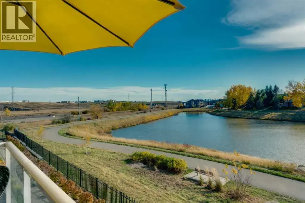 122 Harvest Grove Ne, Calgary