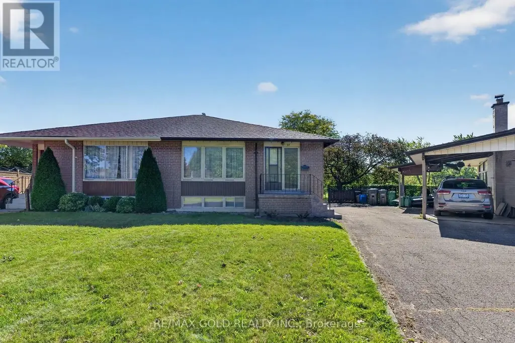 27 Alderbury Crescent, Brampton (Avondale)