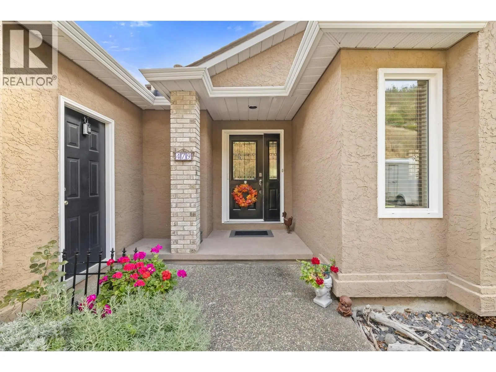 Photo of Listing #10402404