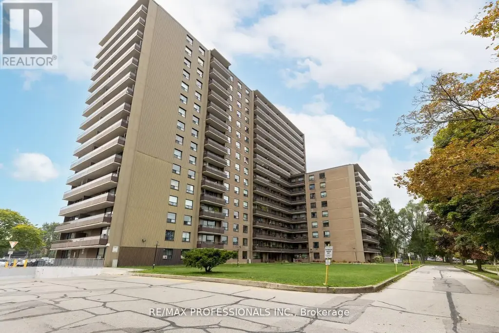 1704 - 180 Markham Road, Toronto (Scarborough Village)