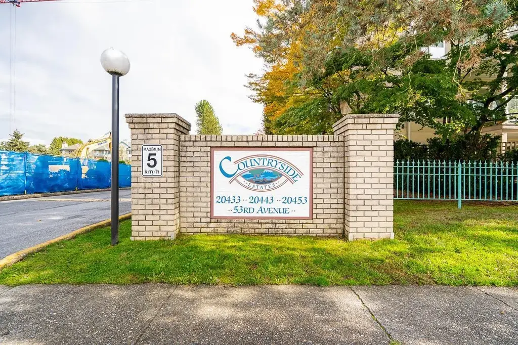 109 20443 53 Avenue, Langley