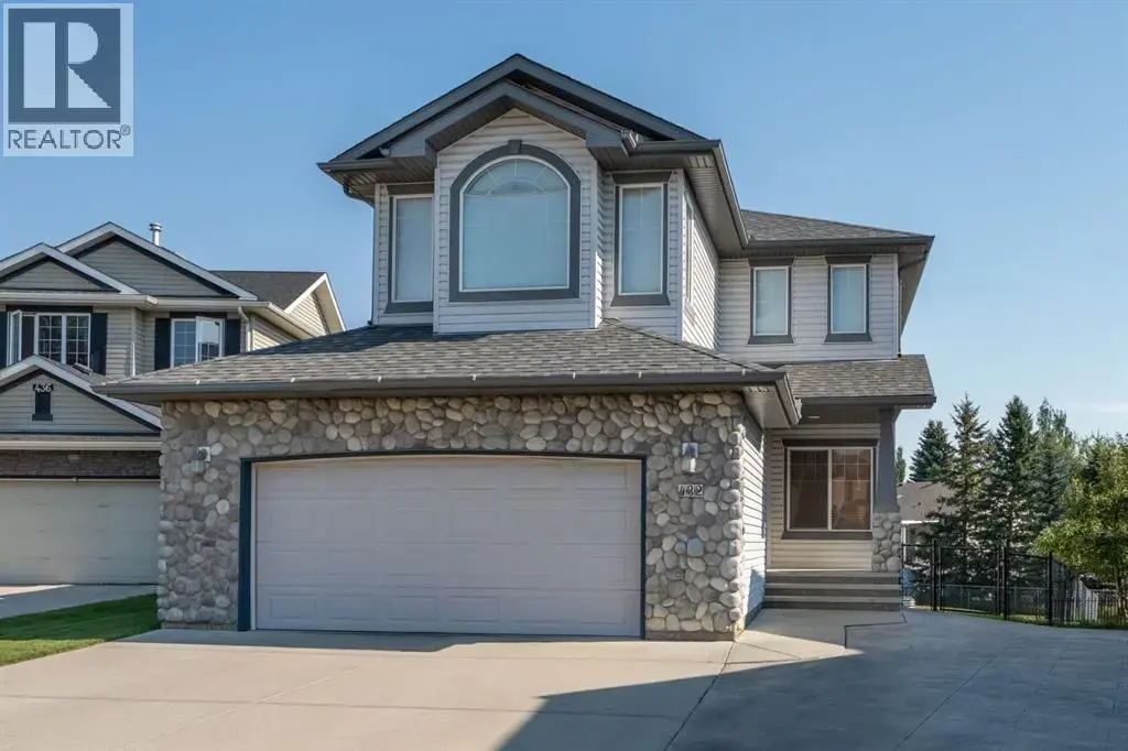 432 Rainbow Falls Way, Chestermere