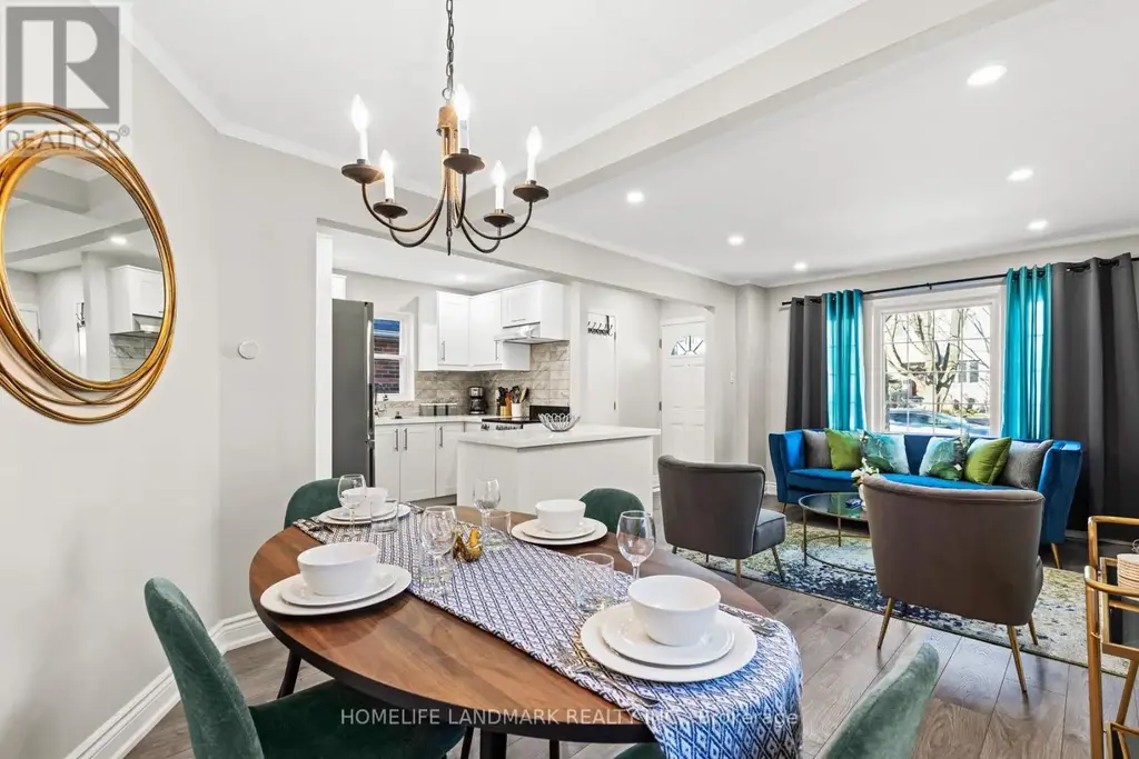 107 Parklea Drive, Toronto (Leaside)