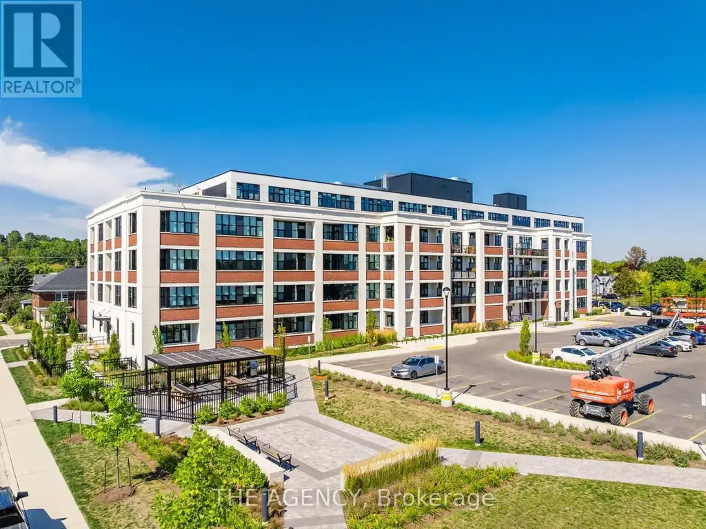 320 - 120 Huron Street, Guelph (St. Patrick's Ward)