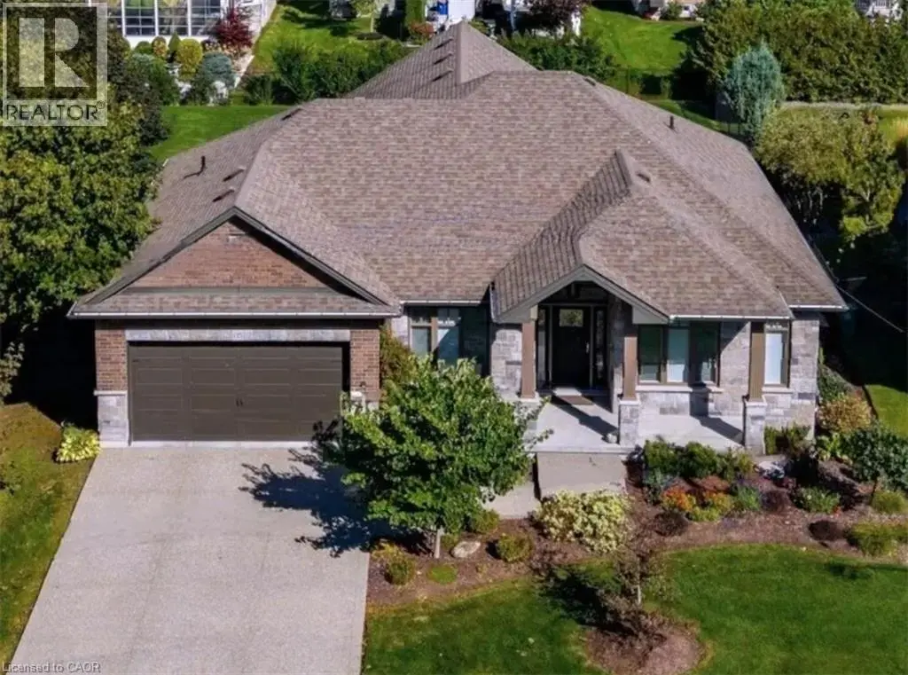 135 New Lakeshore Road, Port Dover