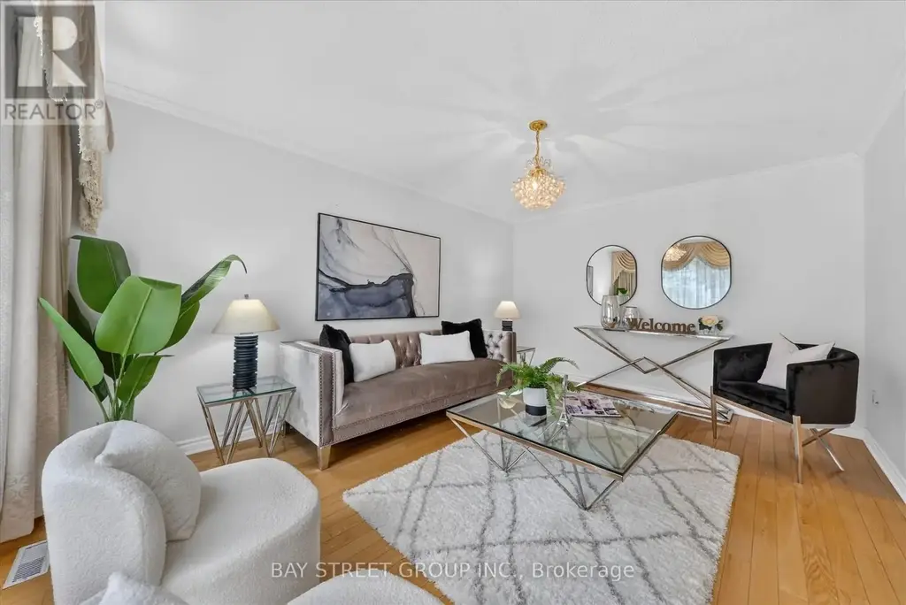 95 Tineta Crescent, Toronto (Agincourt South-Malvern West)