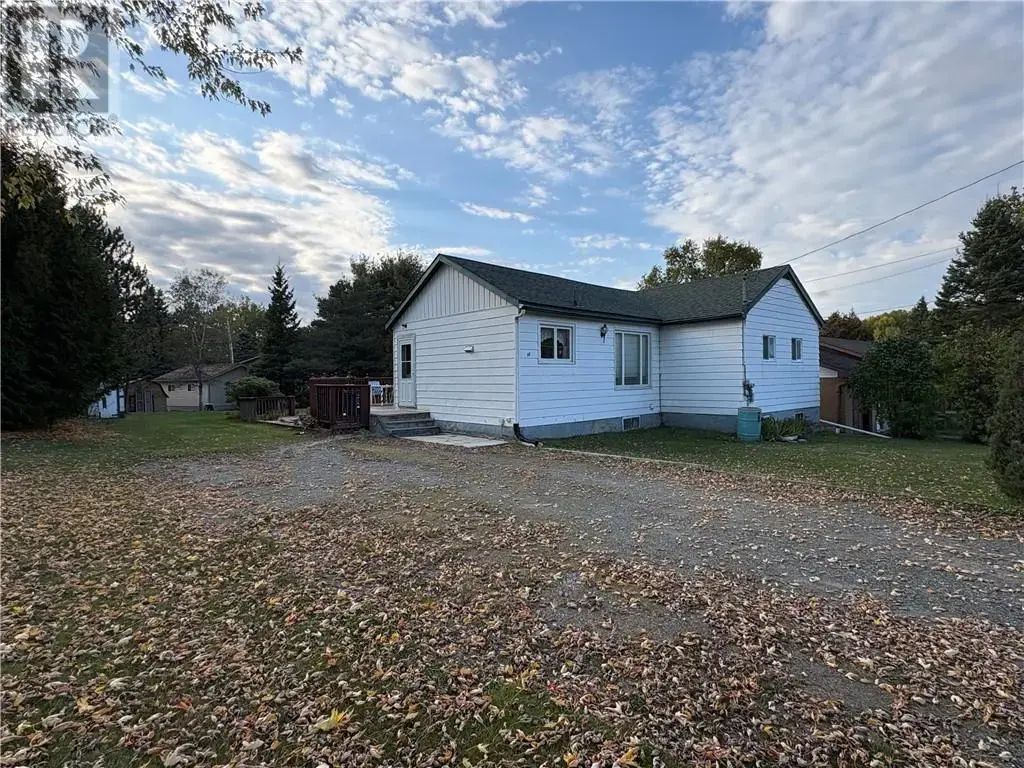 16 Kathleen Street, Naughton