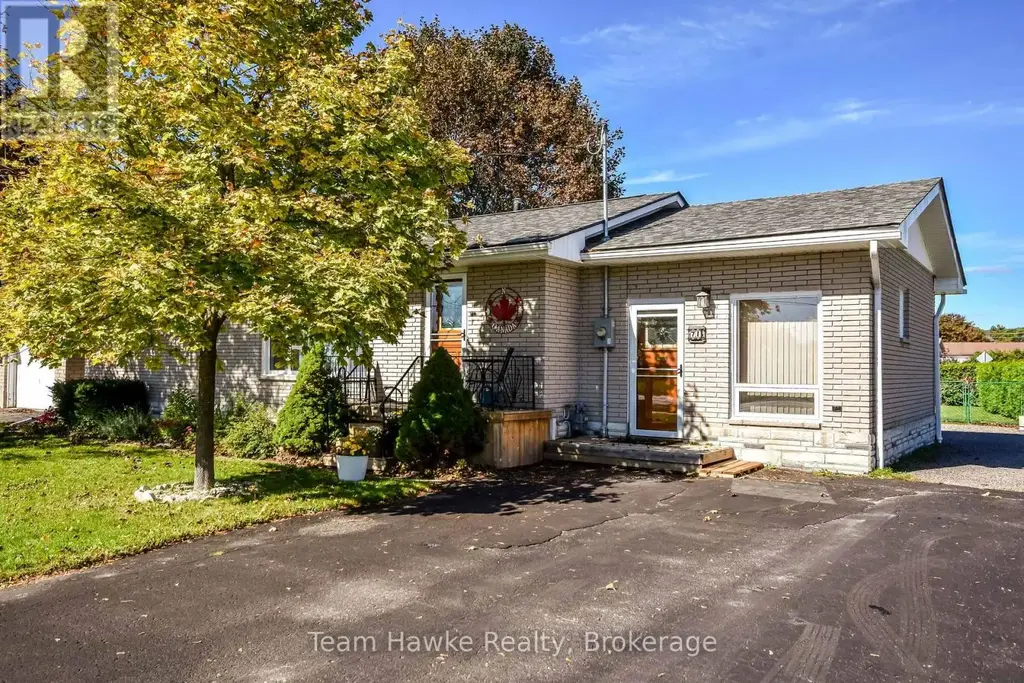 71 Edward Street, Penetanguishene
