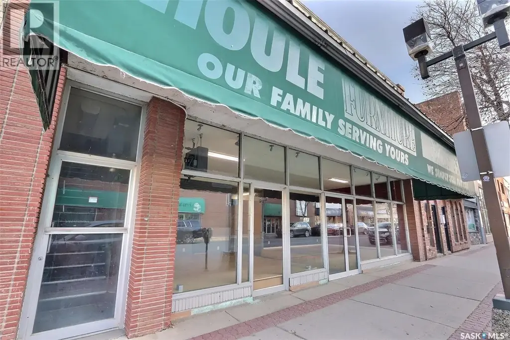 1306 Central Avenue, Prince Albert