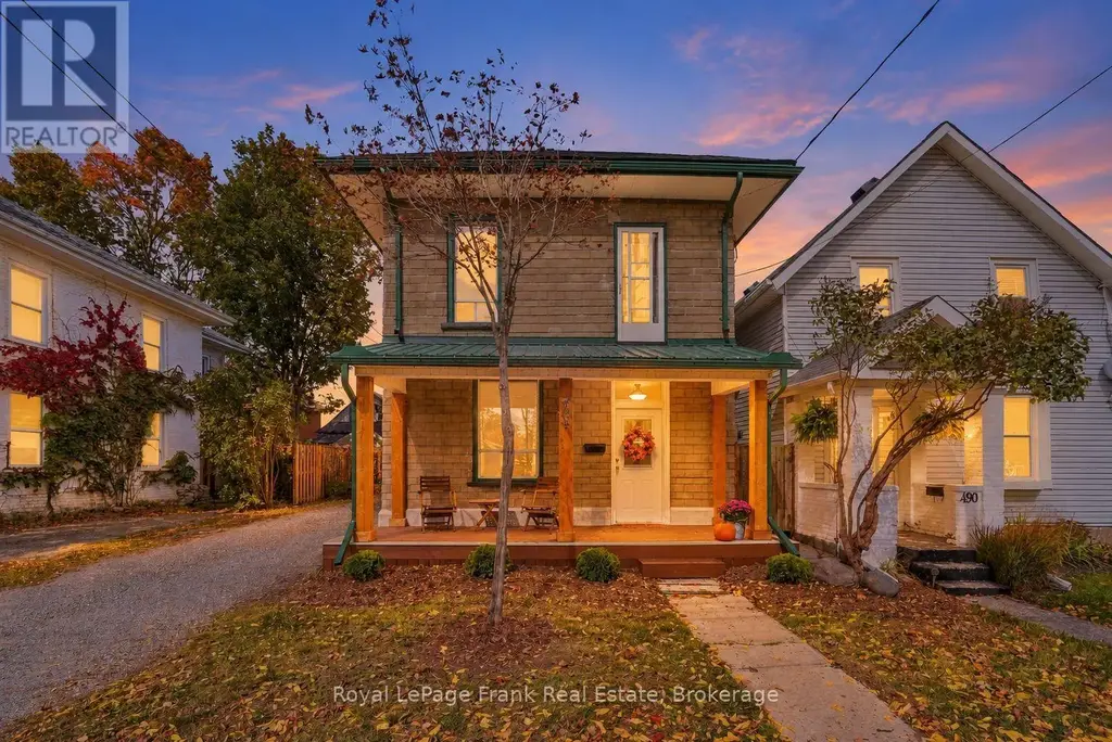 492 Hopkins Avenue, Peterborough