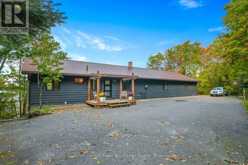6 & 8 Mill Heights Road, McDougall