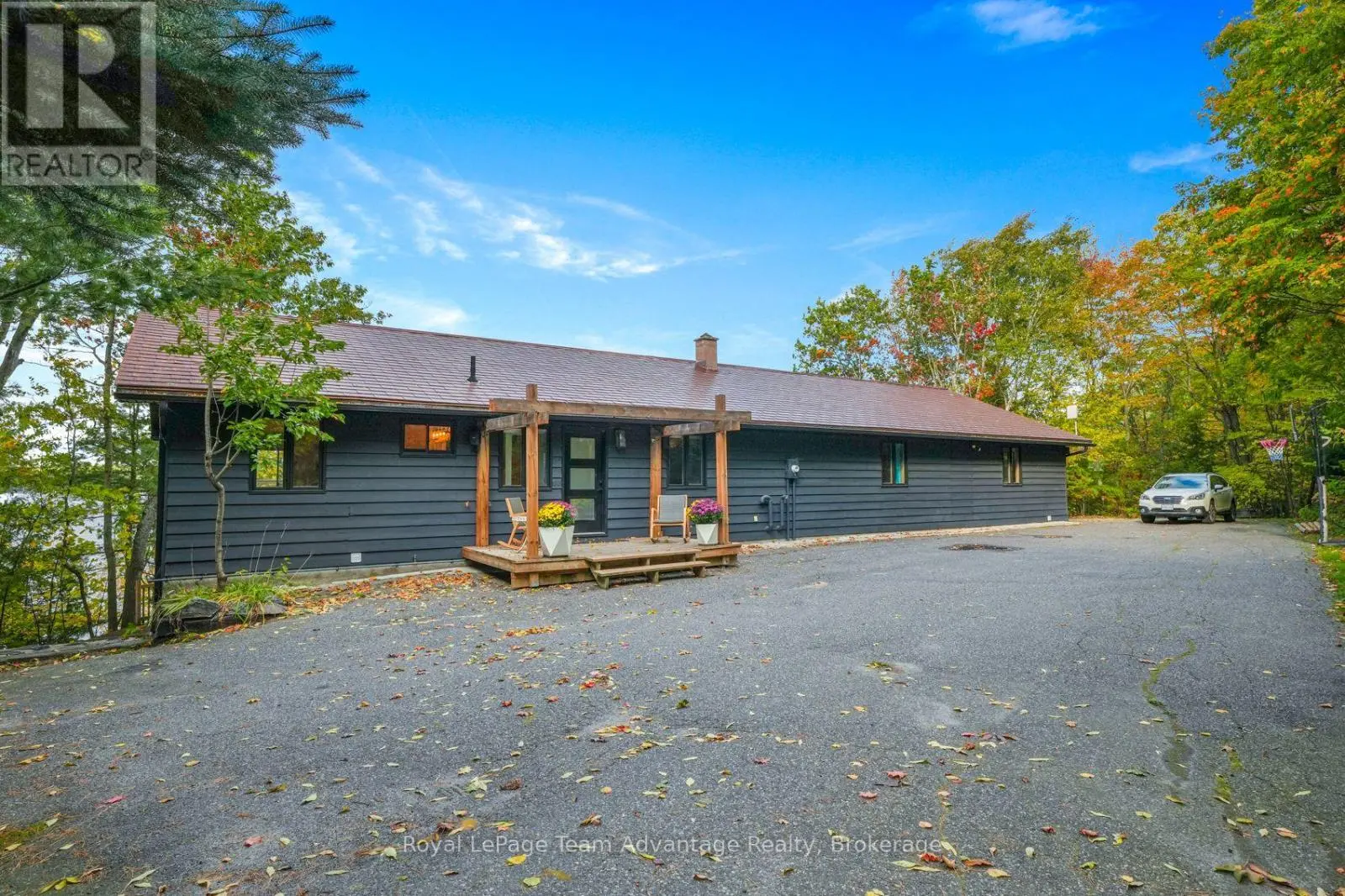 6 & 8 Mill Heights Road, McDougall