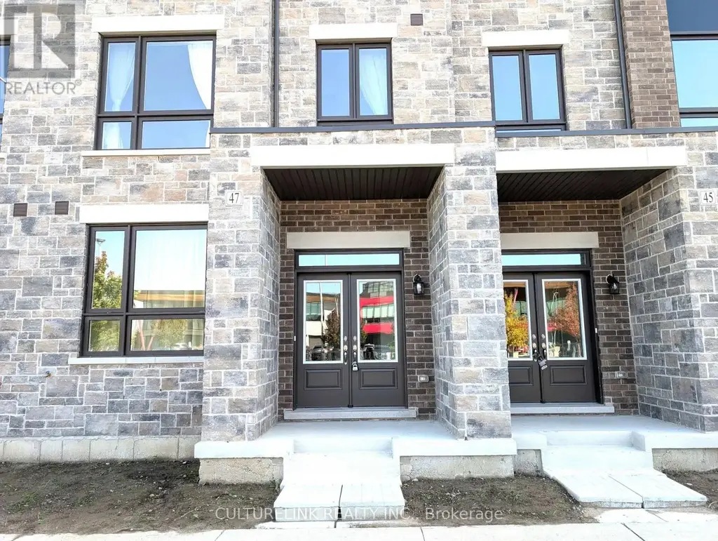 47 Mumbai Drive, Markham (Middlefield)