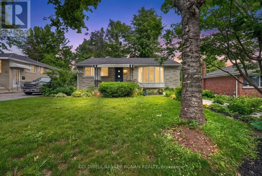 9 Vine Street, Barrie (Sunnidale)