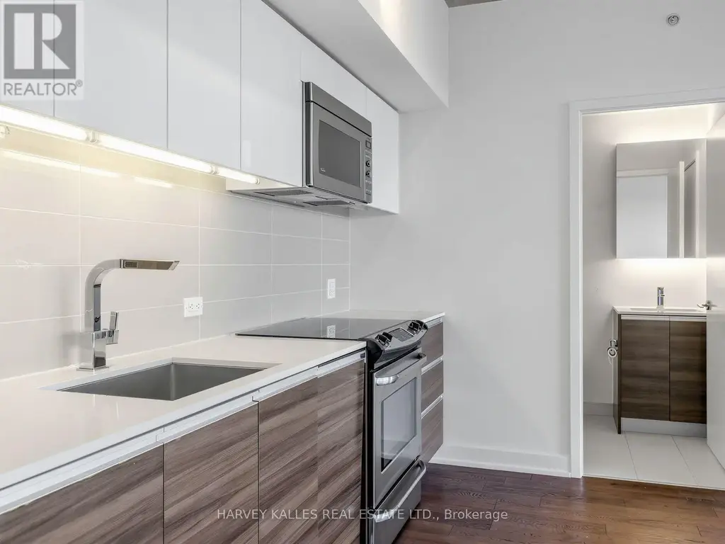 1114 - 1190 Dundas Street E, Toronto (South Riverdale)