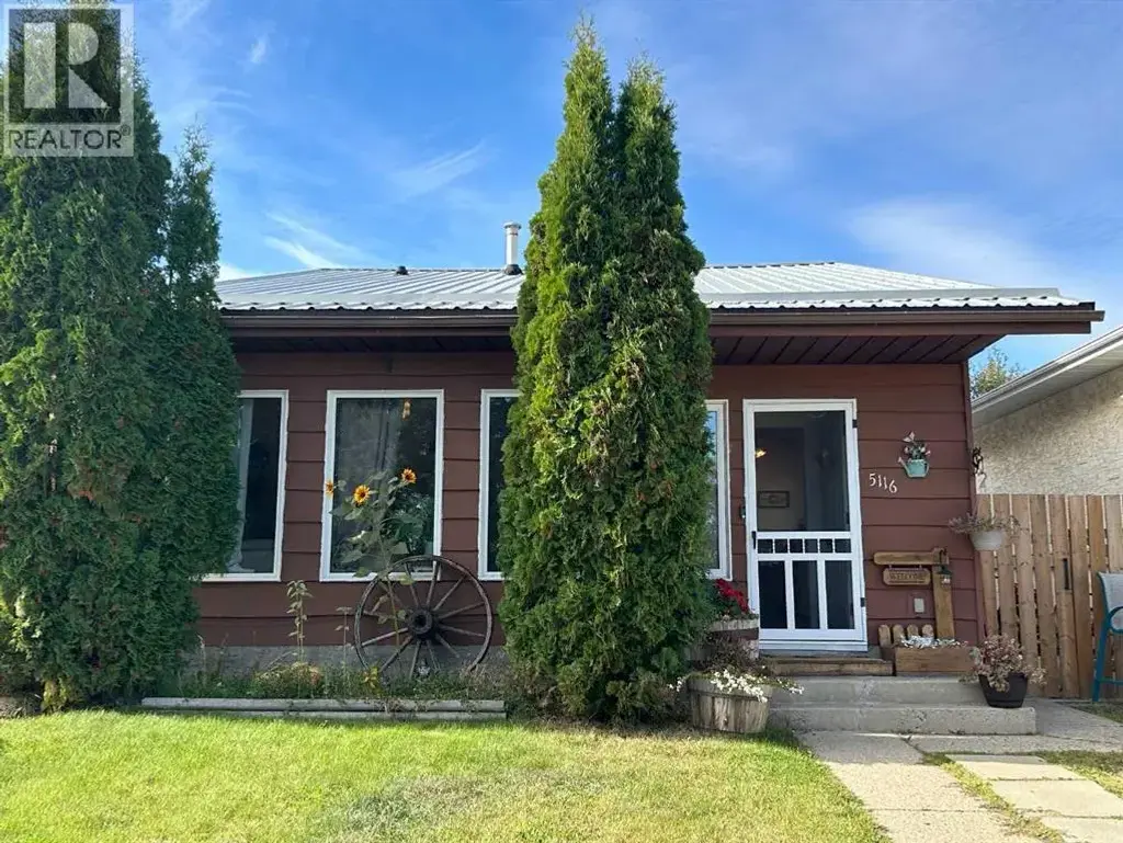 5116 38 Street, Ponoka