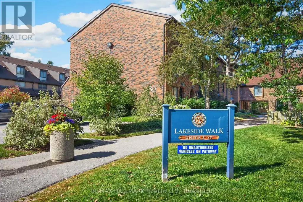 15 - 30 Livingston Road, Toronto (Guildwood)