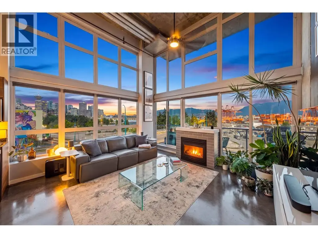 407 289 Alexander Street, Vancouver