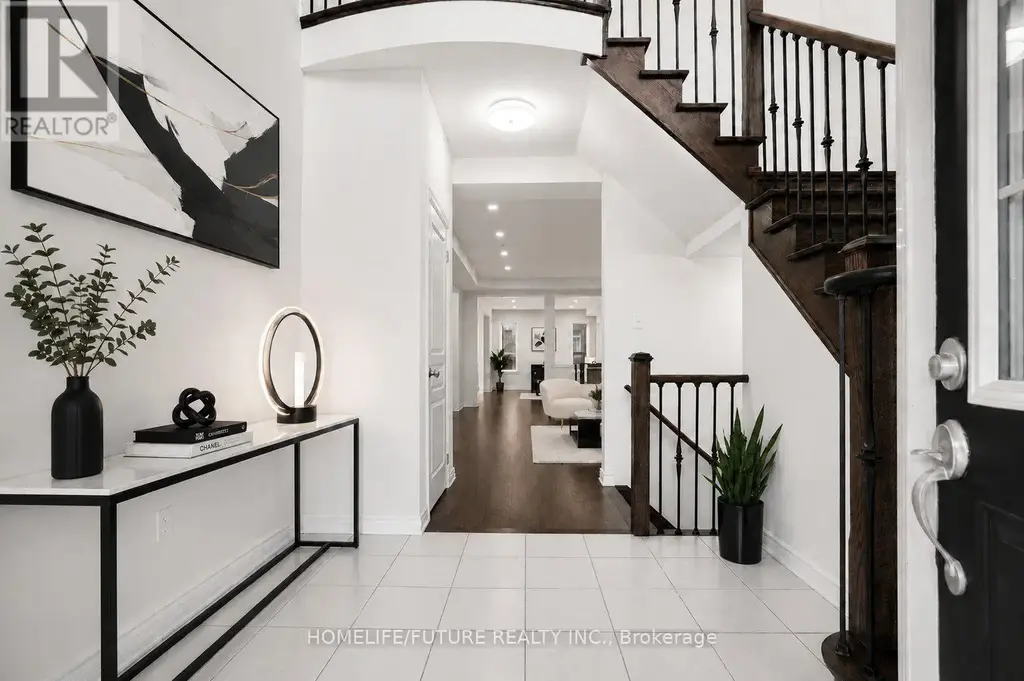 80 Henry Bauer Avenue, Markham (Berczy)