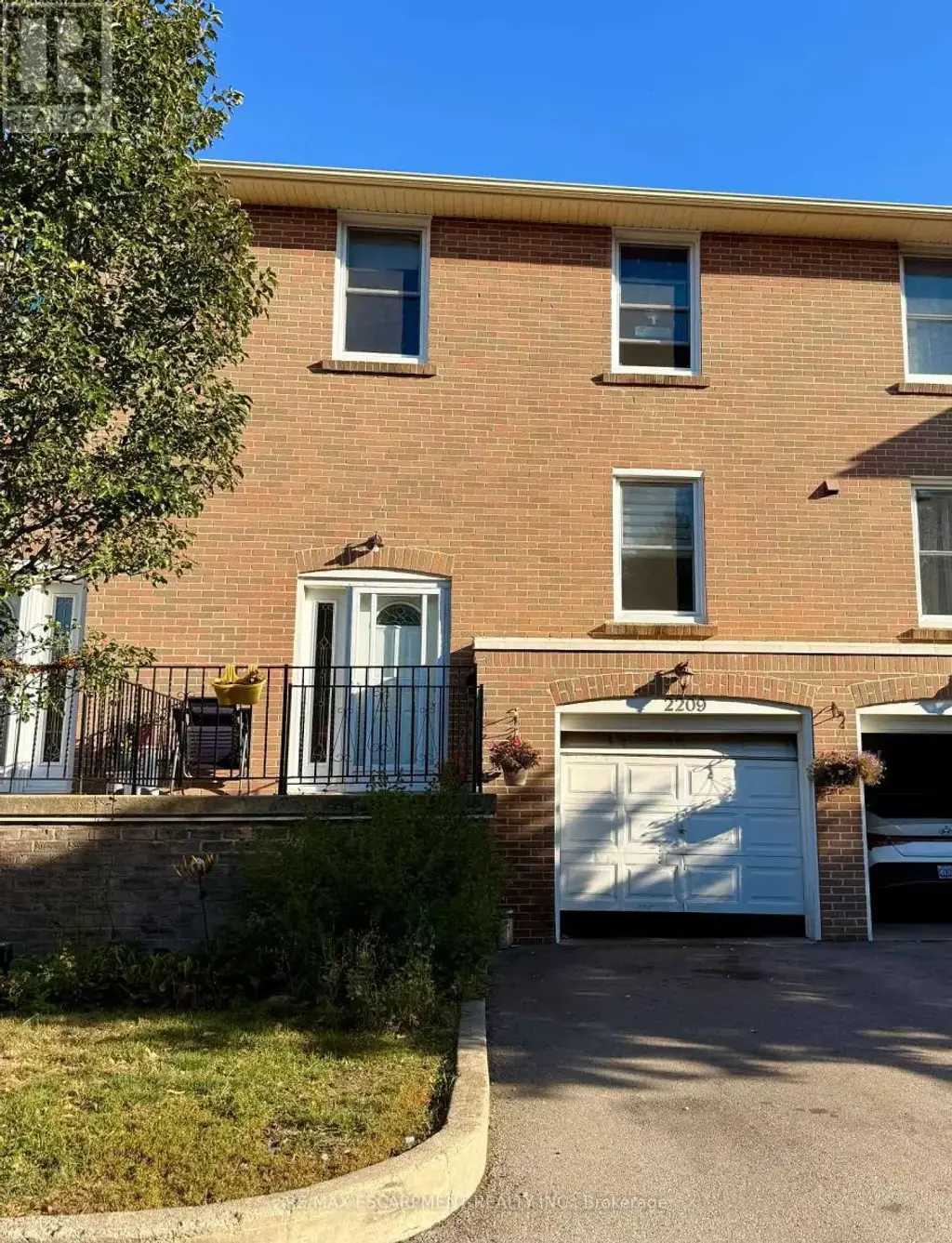 14 - 2209 Mountain Grove Avenue, Burlington (Mountainside)