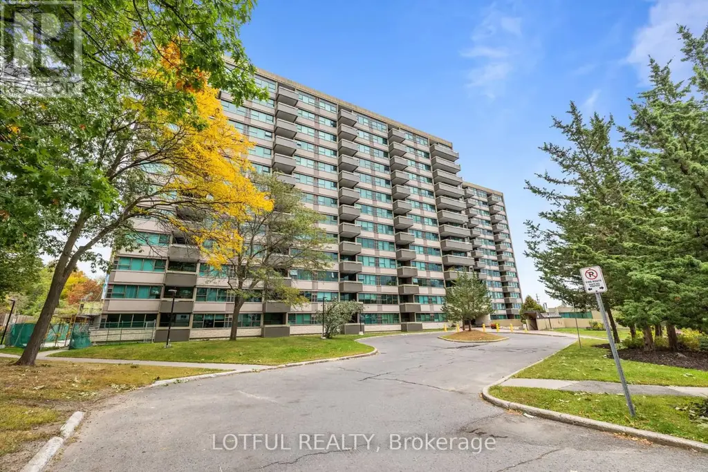 104 - 555 Brittany Drive, Ottawa