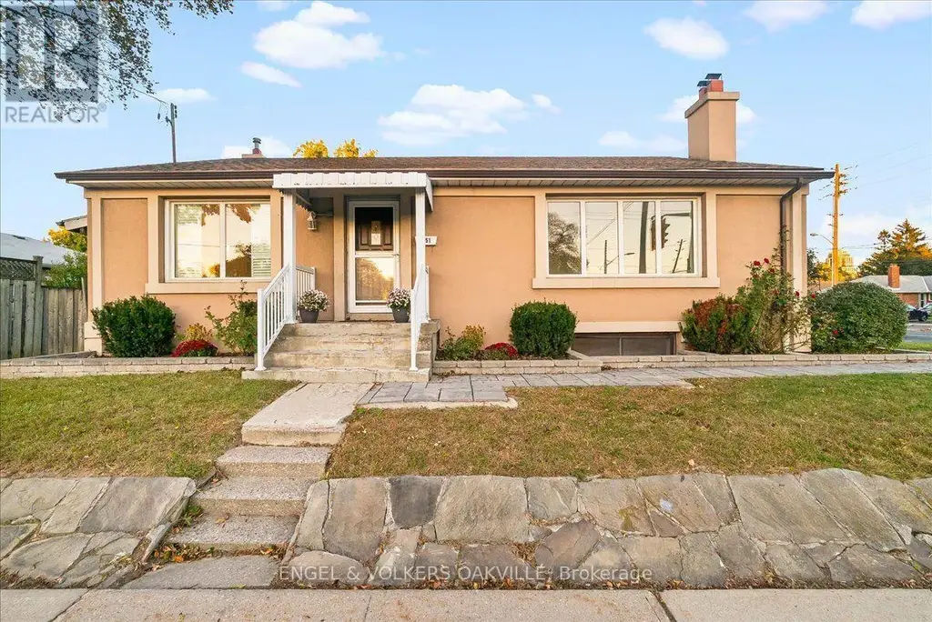 351 Renforth Drive, Toronto (Etobicoke West Mall)