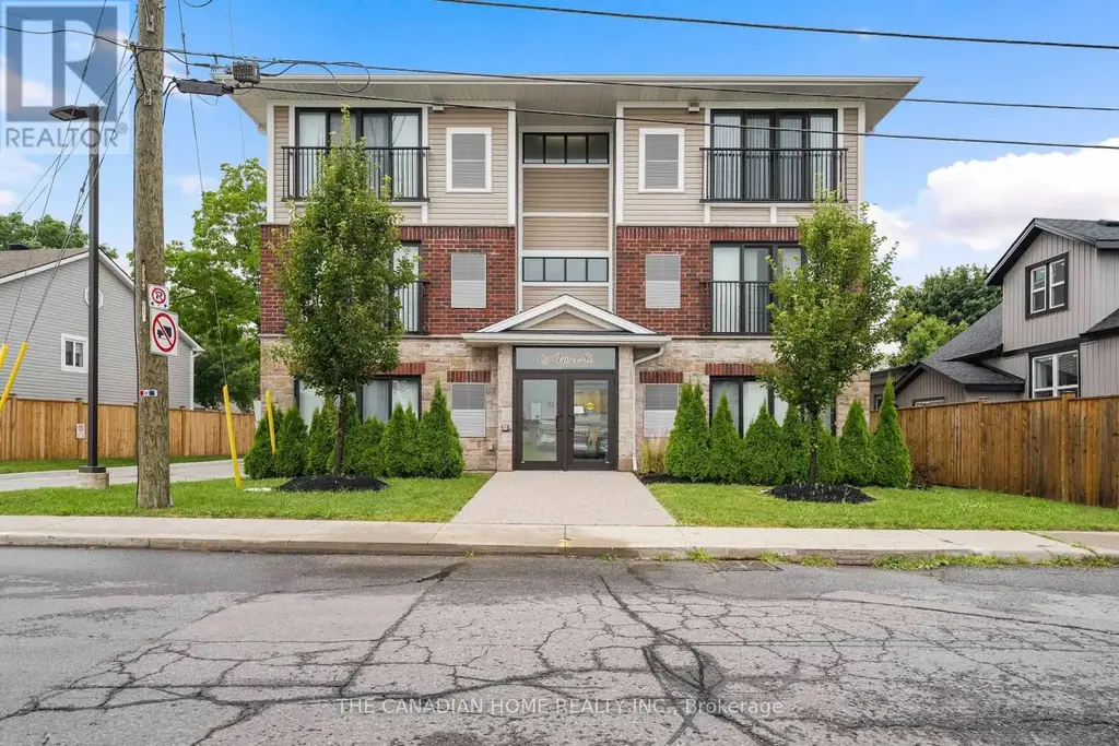 103 - 63 Vine Street S, St. Catharines (E. Chester)
