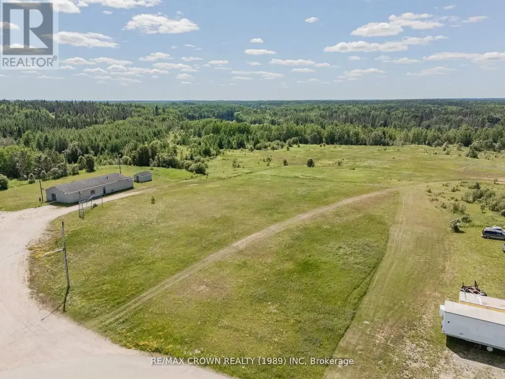 Fauquier - Pt1 Of Pt3 Of Cr347 Decarie Avenue, Kapuskasing (Fauquier)