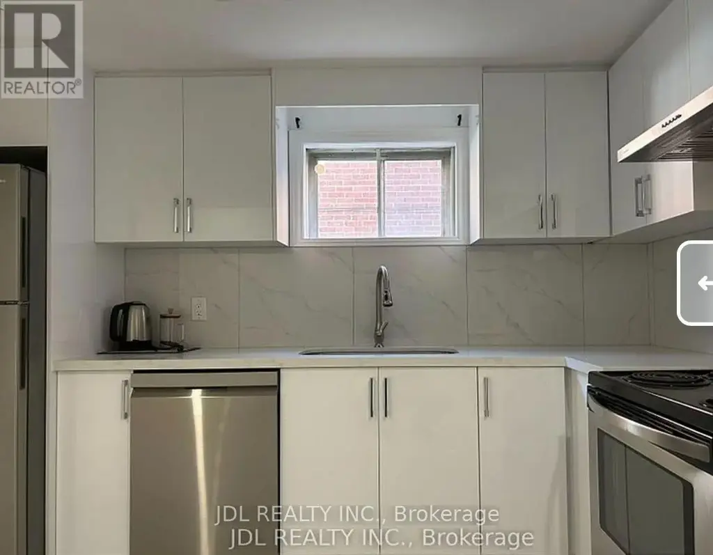 One Bedroom Bsmt - 13 Pawnee Ave Avenue, Toronto (Pleasant View)