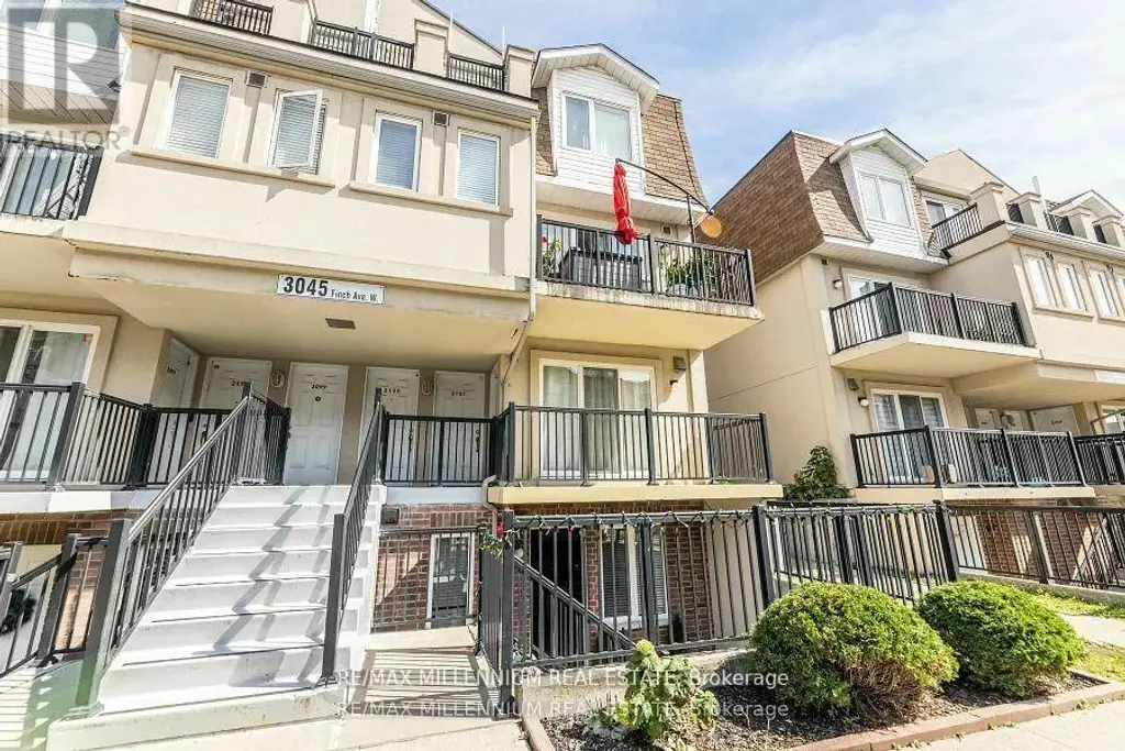 1034 - 3045 Finch Avenue W, Toronto (Humbermede)