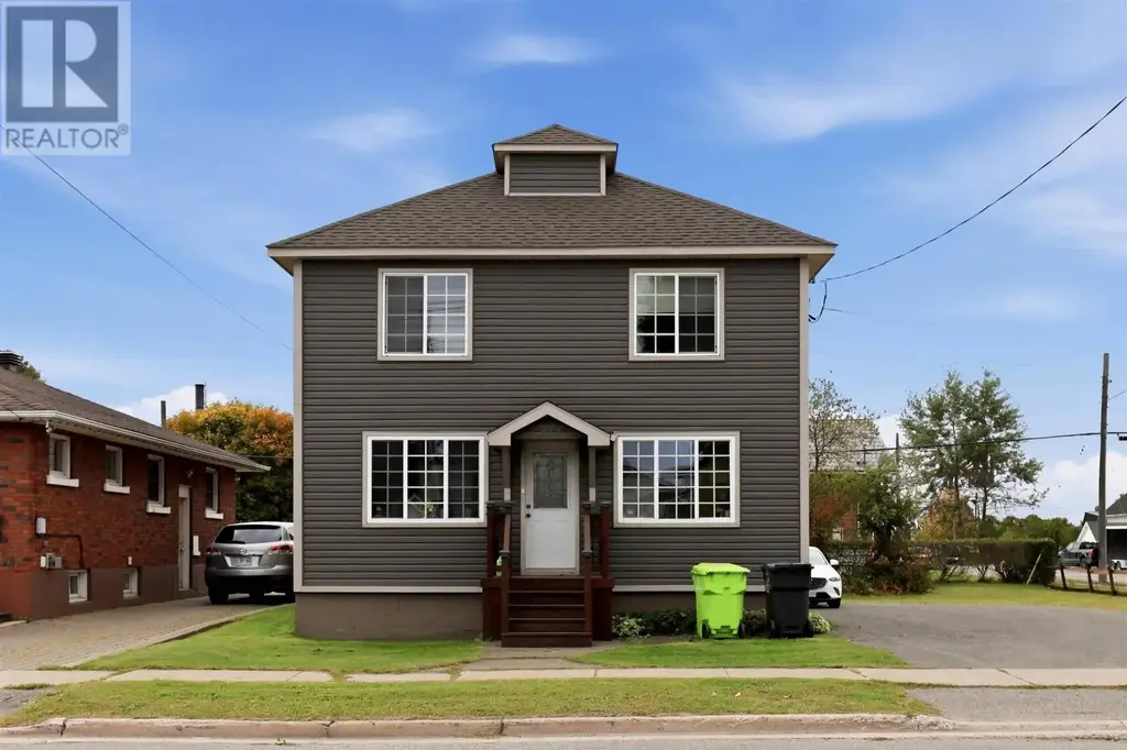 509 Douglas St, Sault Ste. Marie