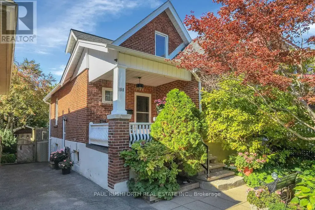 108 Smirle Avenue, Ottawa