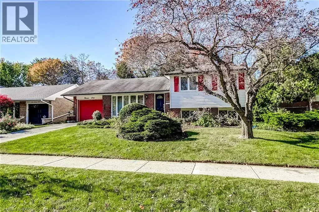 1360 Majestic Drive, Burlington