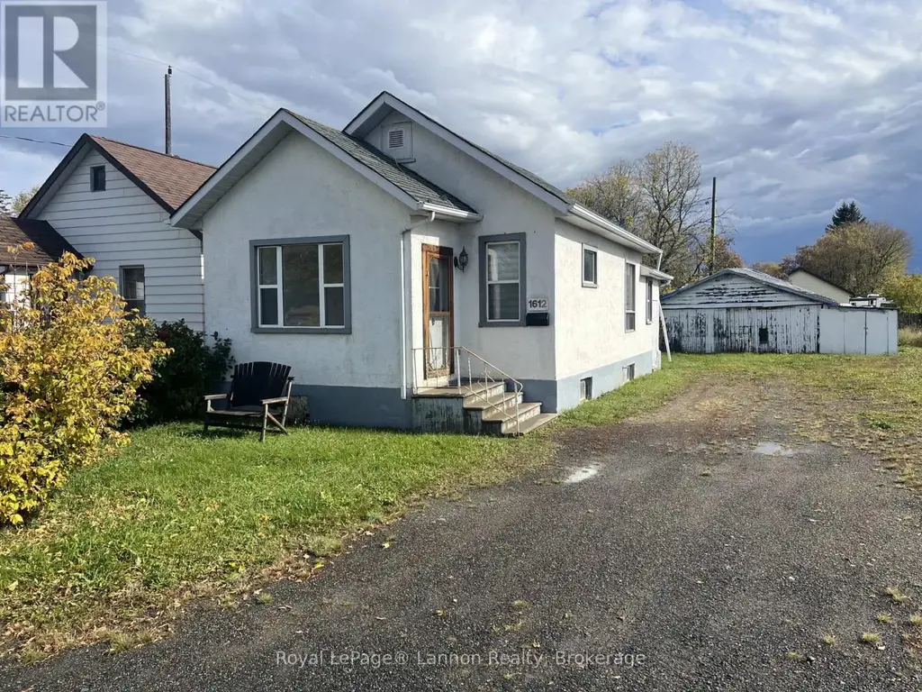 1612 Crawford Avenue, Thunder Bay (Westfort)
