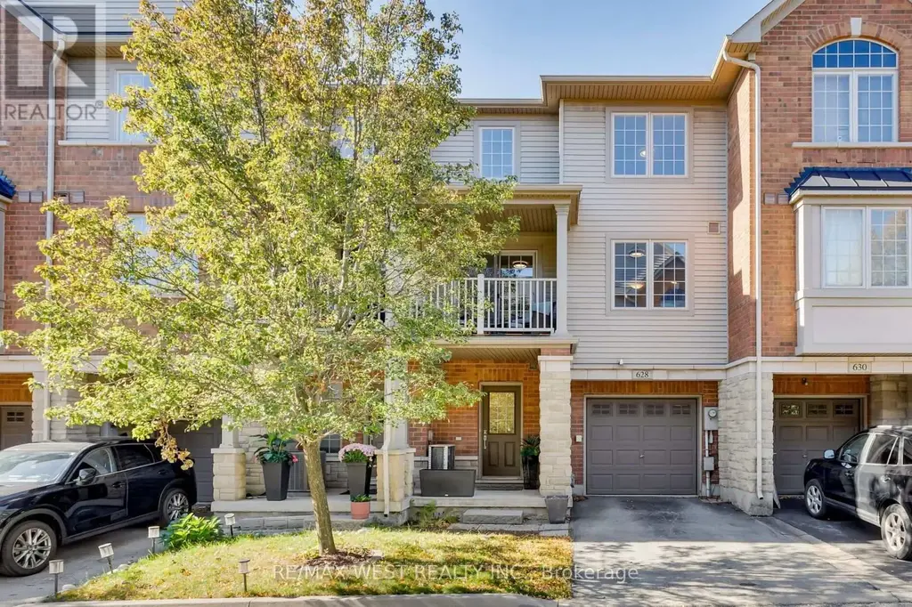 628 Bibby Common, Burlington (Shoreacres)