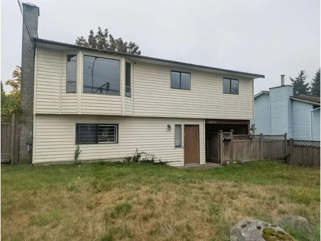 18256 64 Avenue, Surrey