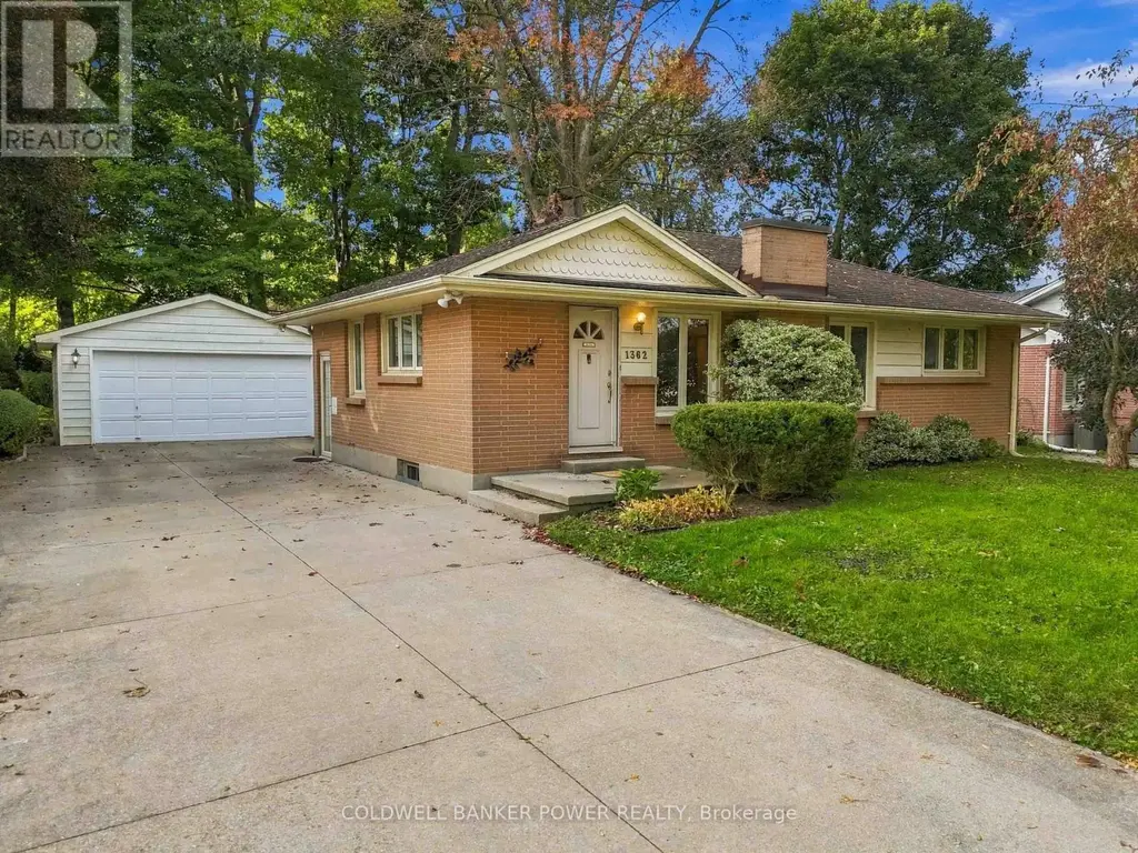 1362 Collingwood Avenue, London South (South K)