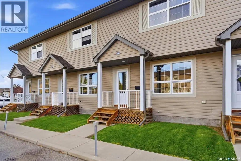 21 300 Maccormack Road, Martensville