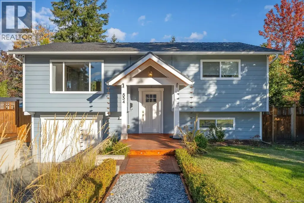 554 Cormorant St, Comox