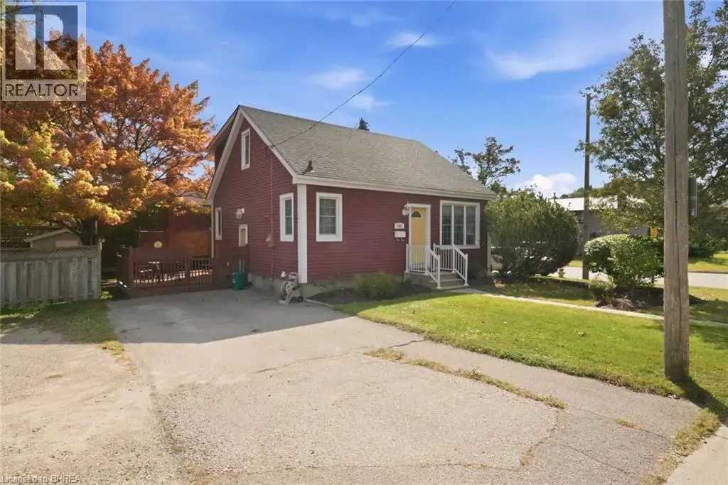 243 Sydenham Street, Brantford