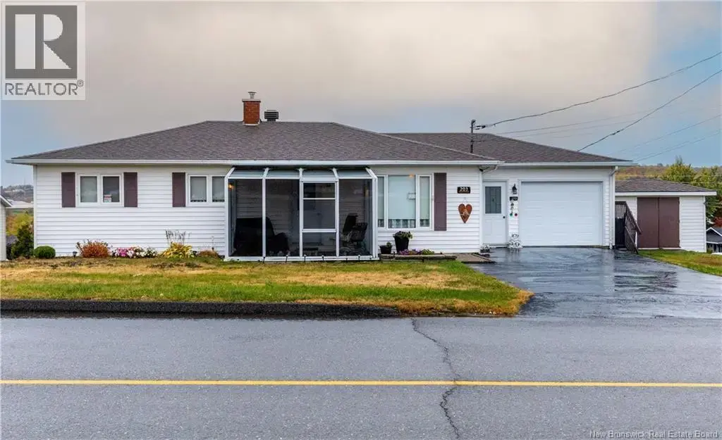 203 Reservoir Street, Grand-Sault/Grand Falls