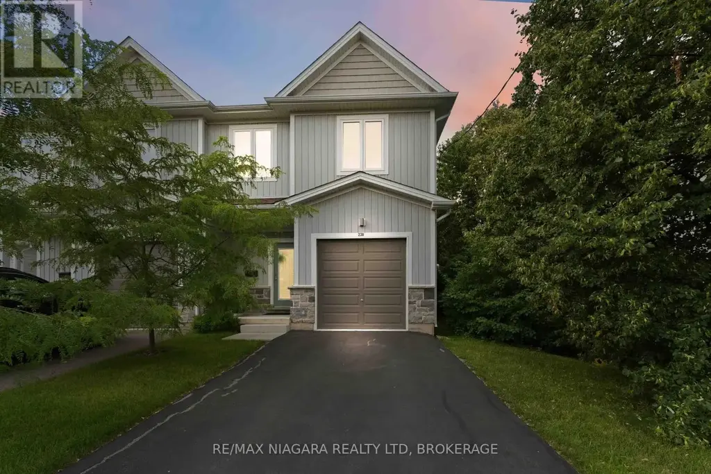 23b Bloomfield Avenue, St. Catharines (Secord Woods)