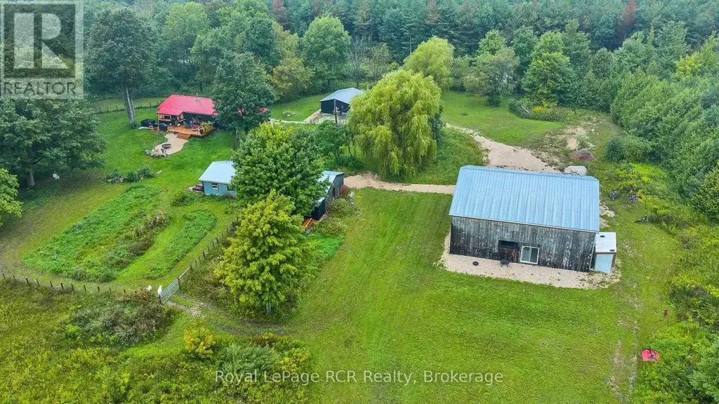 585216 Sideroad 10a, Grey Highlands