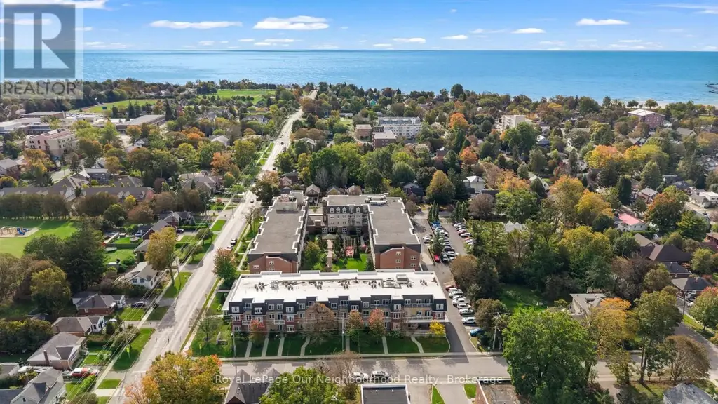 425 - 240 Chapel Street, Cobourg