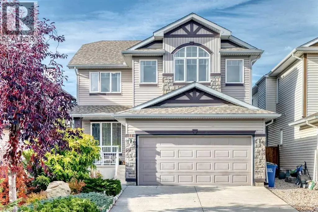 18 West Pointe Way, Cochrane